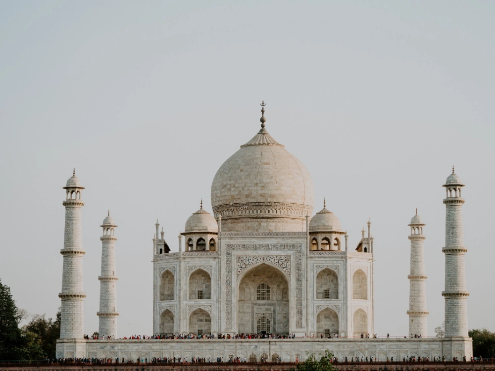 Delve into Agra’s Charm with Custom Tour Packages